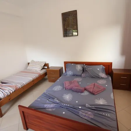 Seaview Bunec Hotel Piqeras