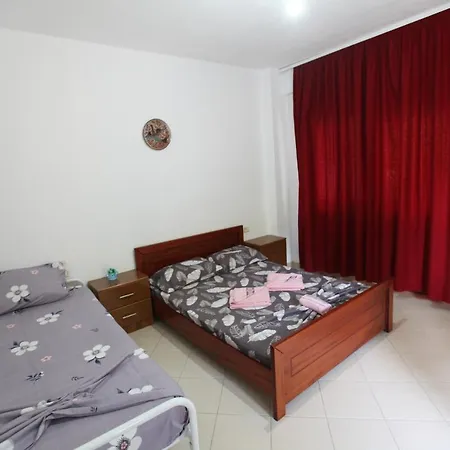 Seaview Bunec Hotel Piqeras