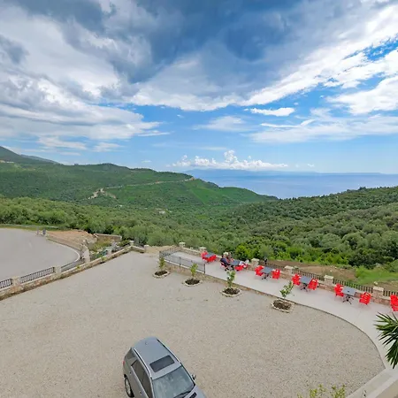 Seaview Bunec فندق *