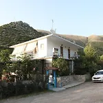 Seaview Bunec Hotel *