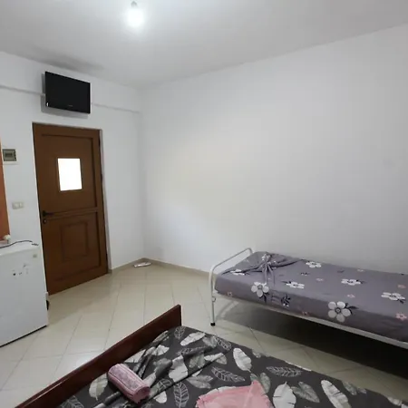 Seaview Bunec Отель Piqeras